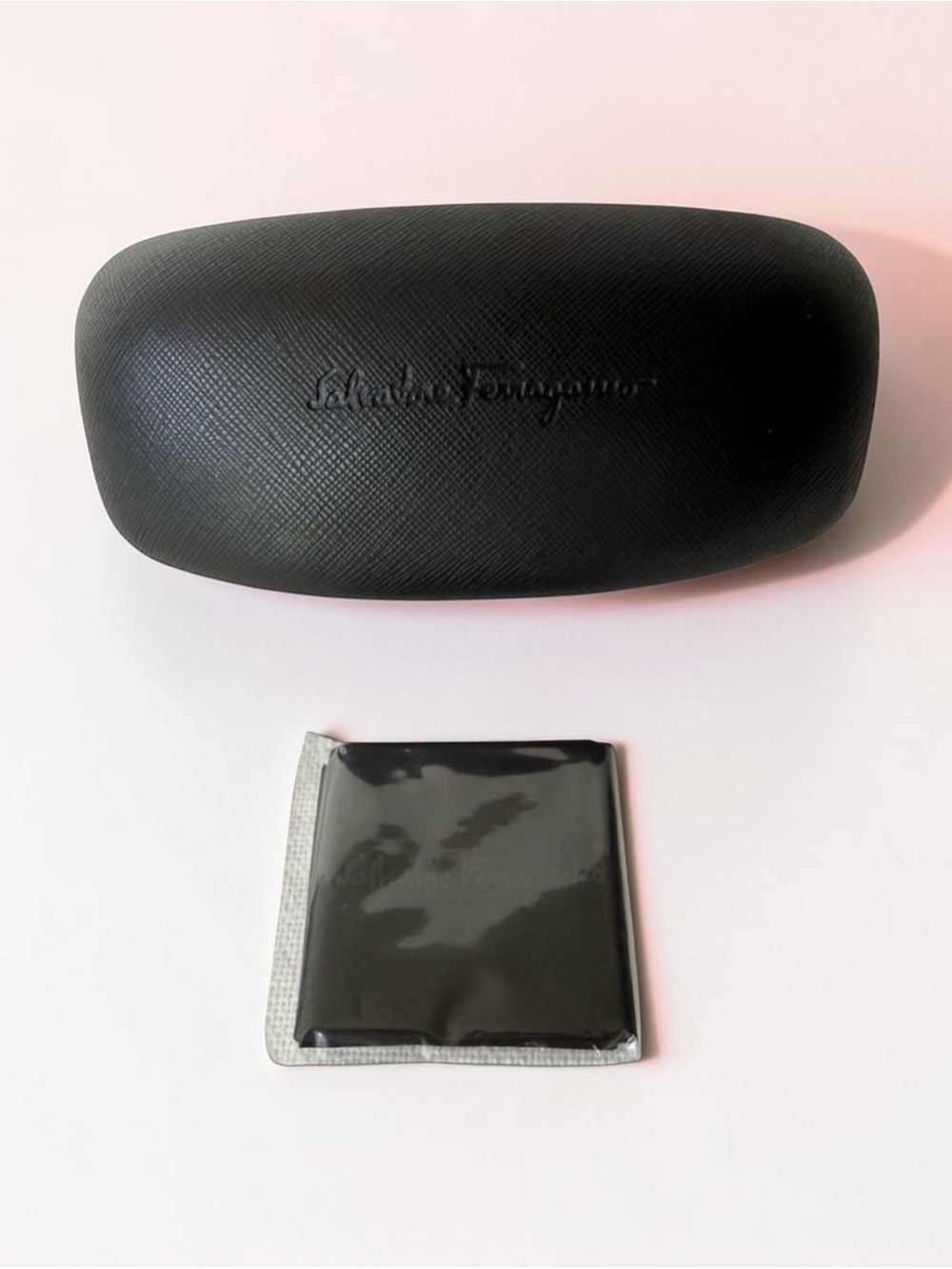 New! SALVATORE FERRAGAMO Black Pebbled Leather Hard Sunglass Case With Cloth